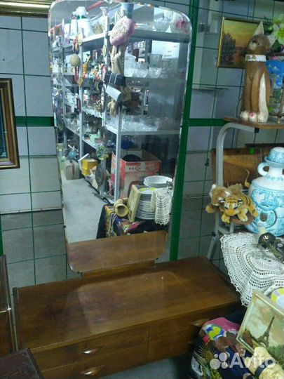 Трюмо дерево Румыния