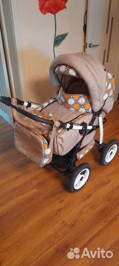 Детская коляска - трансформер