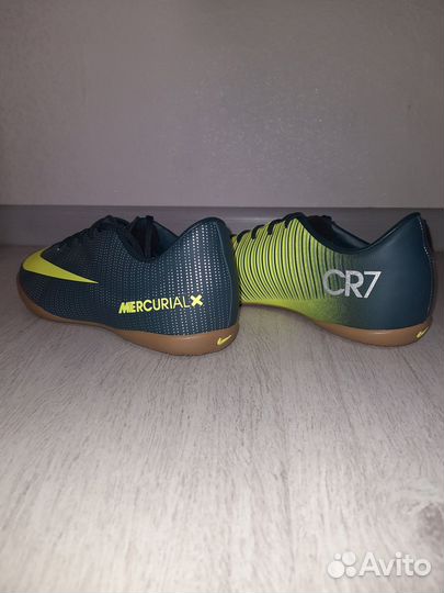 Бутсы футзалки Nike CR7 новые 37,5 (24 см)