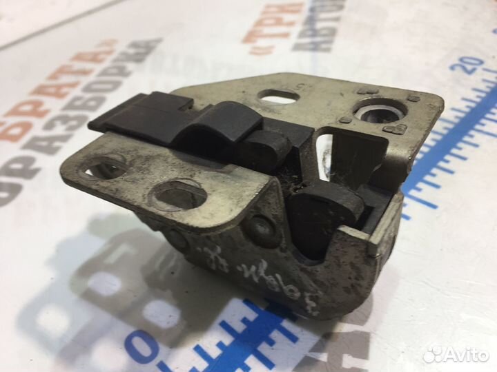 Мерседес Спринтер Замок задней двери Прав