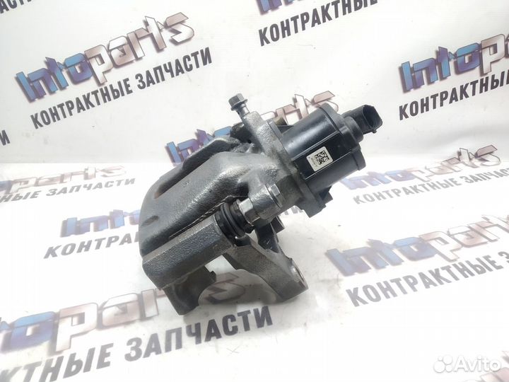 Суппорт задний правый Volkswagen Passat B7 2012