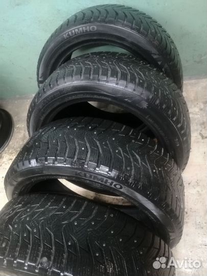 Kumho WinterCraft Ice WI31 205/50 R17