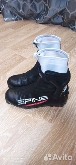 Лыжные ботинки spine concept skate