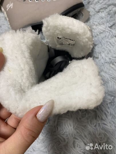 Коньки фигурные