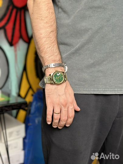 Часы rolex day date 40mm green