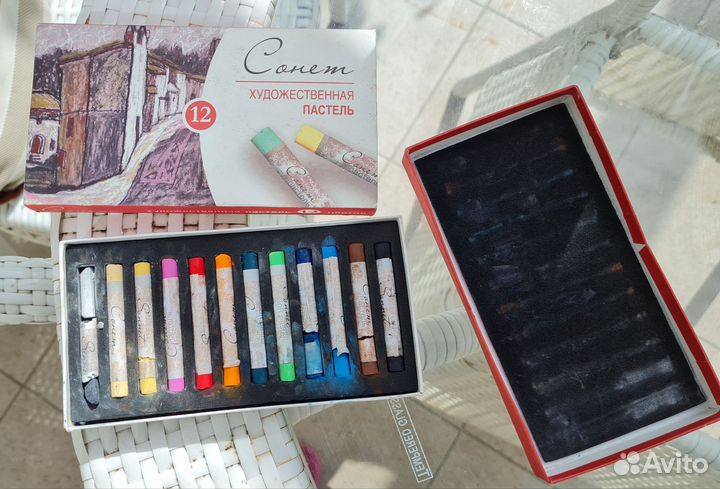 Пастель Сонет