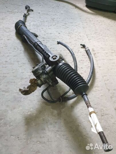 Гидроусилитель руля в сборе Mersedes E200