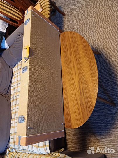 Жёсткий твидовый кейс для гитары fender