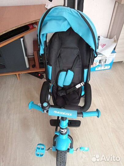 Детский велосипед с ручкой