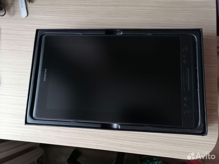 Графический планшет (монитор) Huion Kamvas Pro 13