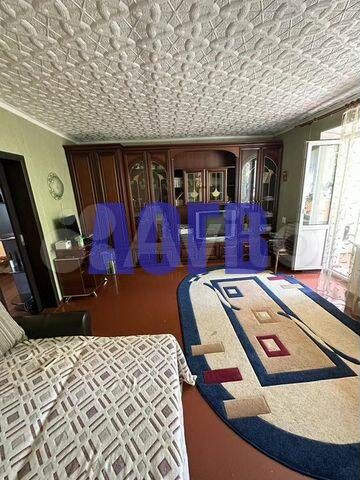 1-к. квартира, 42 м², 1/3 эт.