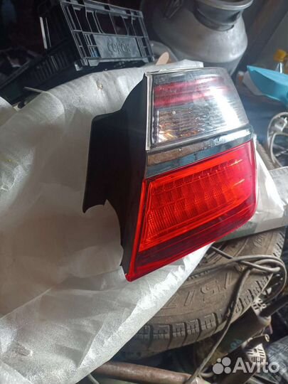 Фонарь задний toyota camry