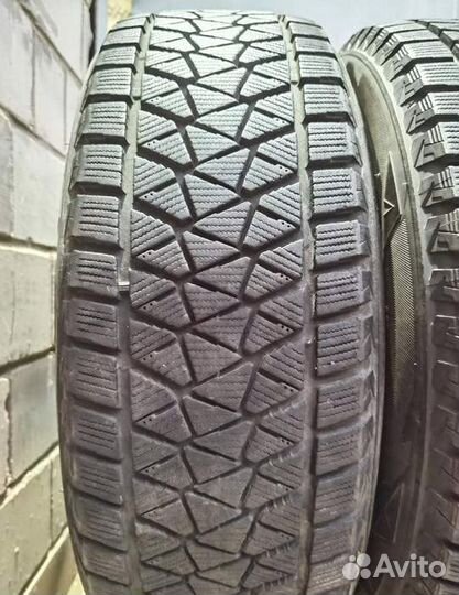 Bridgestone Blizzak DM-V2 225/65 R17 99T