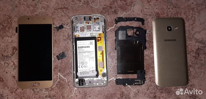 Samsung Galaxy A3 (2017) SM-A320F/DS, 2/16 ГБ