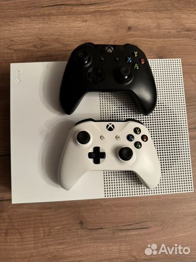 Xbox One S 500gb