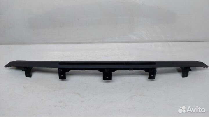 Накладка декоративная Mercedes-Benz C W204 6.3