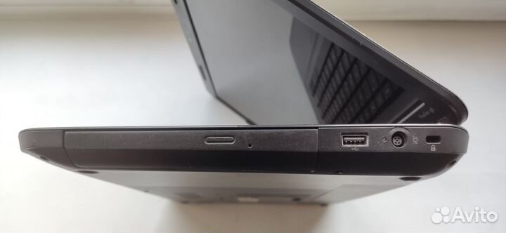 Ноутбук HP с 