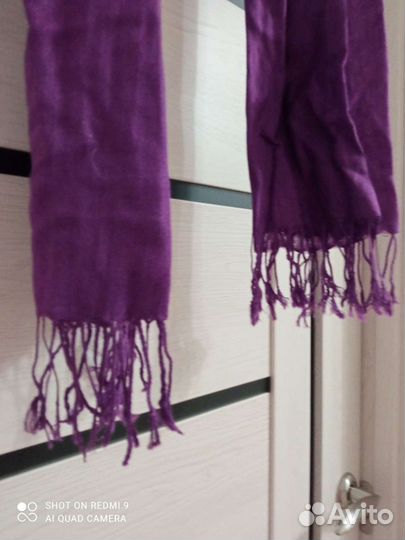 Красивый новый шарф с бусами из Филиппин