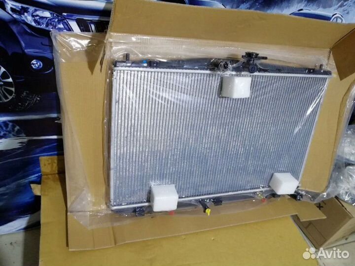 Радиатор двс Lexus Rx 3