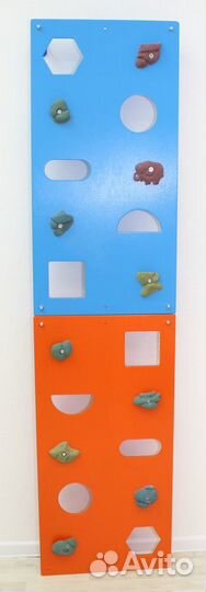 Скалодром с камнями зацепами настенный для детей