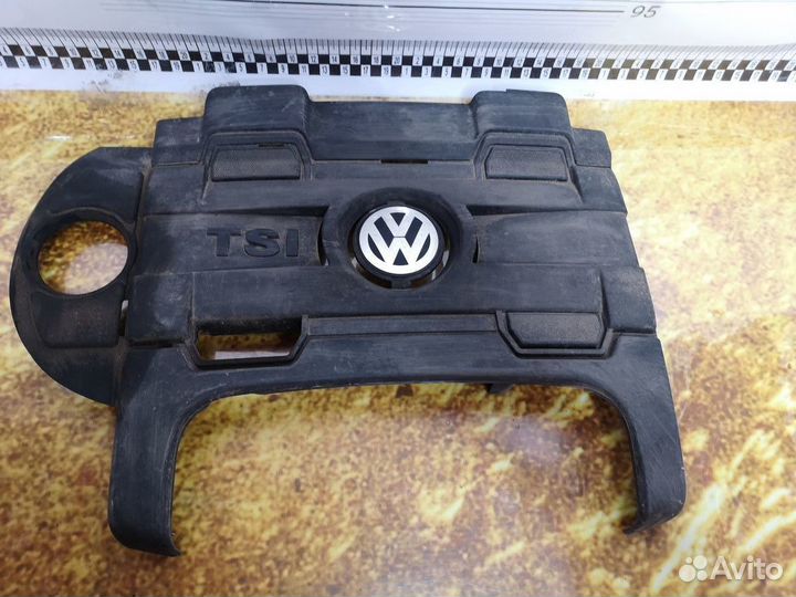 Защитный кожух впускного коллектора Volkswagen