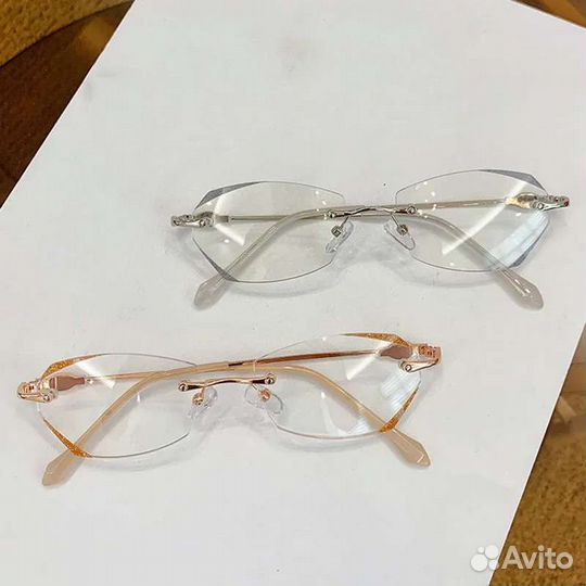 Для чтения Безоправные женские очки (Зол/Сер,1+4