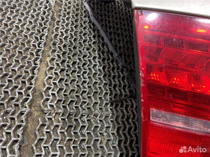 Крышка багажника Audi A8 (D3), 2009