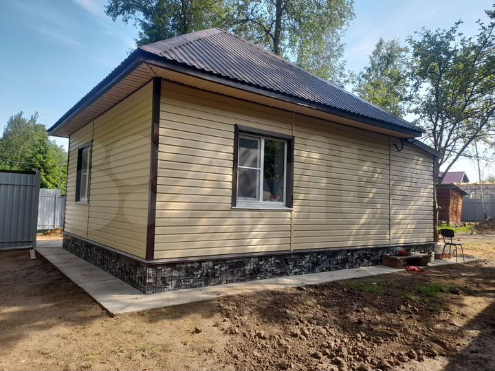 Дом 35 м² на участке 6 сот.