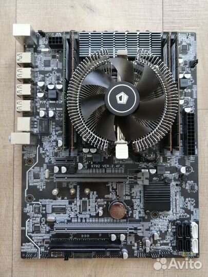 X79 Материнская плата
