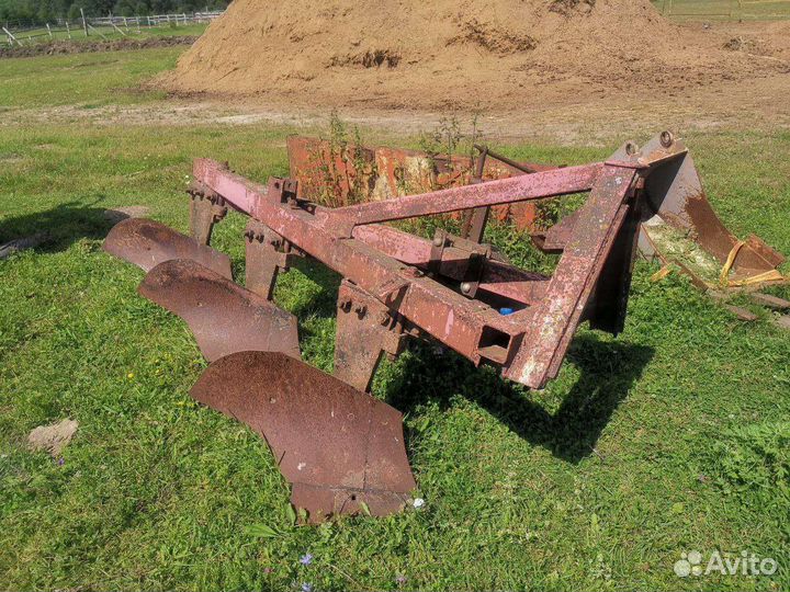 Плуг Одессапочвомаш ПЛН 4-35, 1989