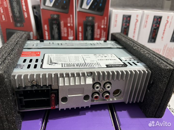 Автомагнитола с bluetooth Pioneer 5221