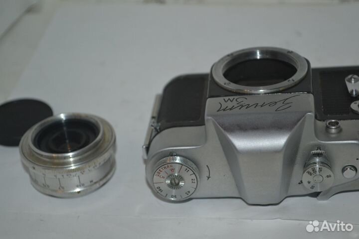 Зеркальный фотоаппарат Зенит-3м русская надпись