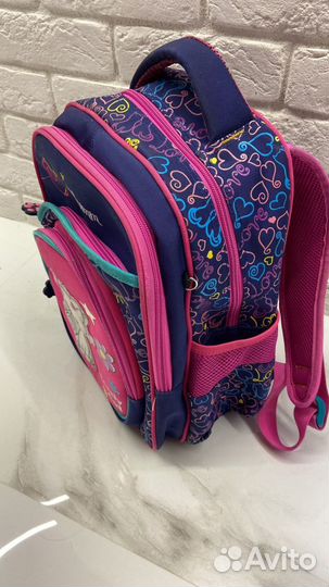 Рюкзак школьный