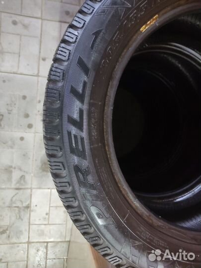 Pirelli Winter Carving Edge 205/55 R16 94T