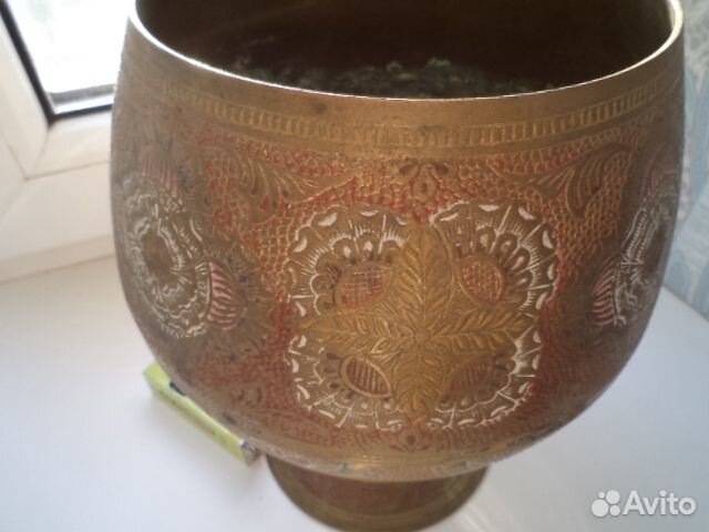 Ваза индийская в форме кубка латунь винтаж