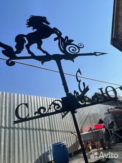 Флюгер на крышу