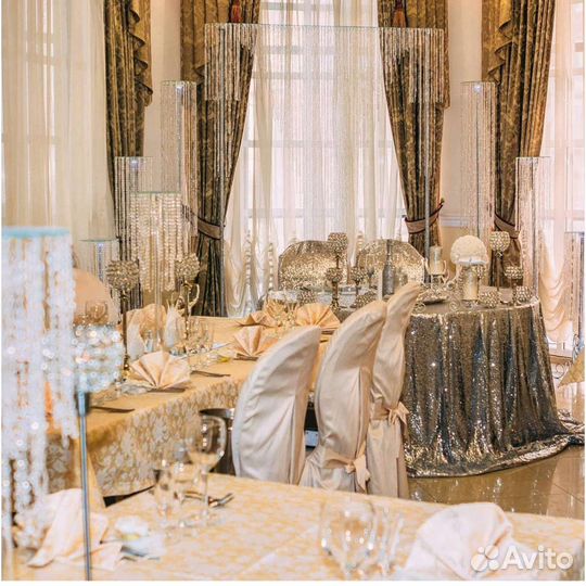 Бокалы на свадьбу, шампанское, свечи