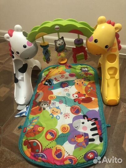 Игровой центр для грудничка Fisher- price