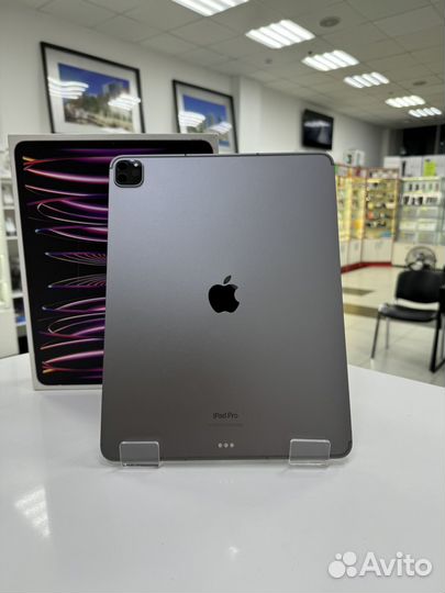 iPad pro 12.9 m2 2022 128gb LTE