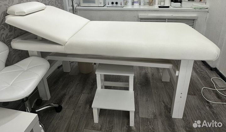 Кушетка косметологическая бу