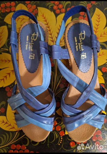 Босоножки Respect