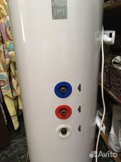 Водонагреватель на 100л