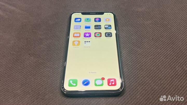 iPhone X, 64 ГБ