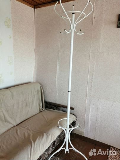 Вешалка напольная