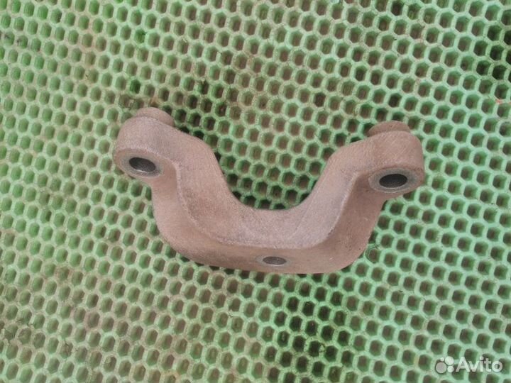 Кронштейн МКПП задний LADA Vesta 21179 2018