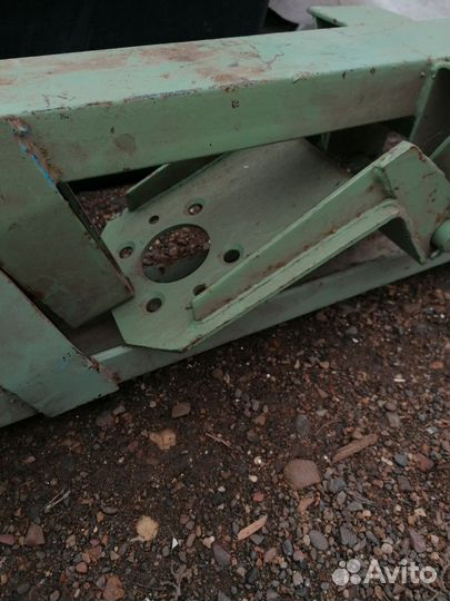 Опрокидыватель автомобиля