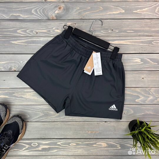 Спортивные шорты мужские Adidas