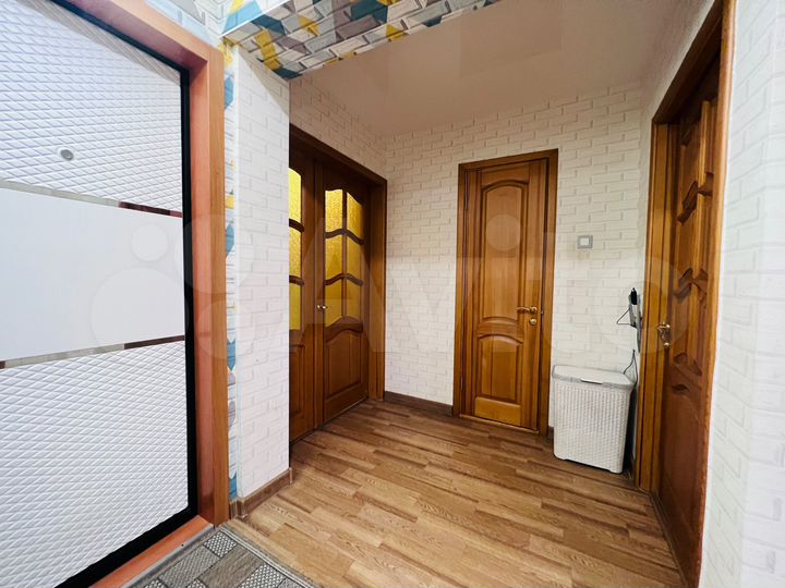 2-к. квартира, 50,7 м², 2/5 эт.