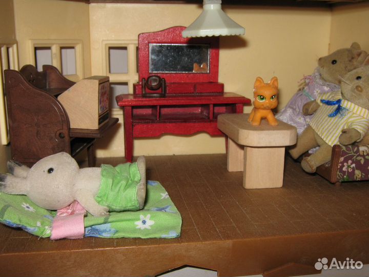 Большой дом со светом sylvanian families