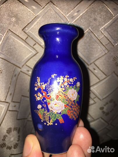 Фарфоровые вазочки